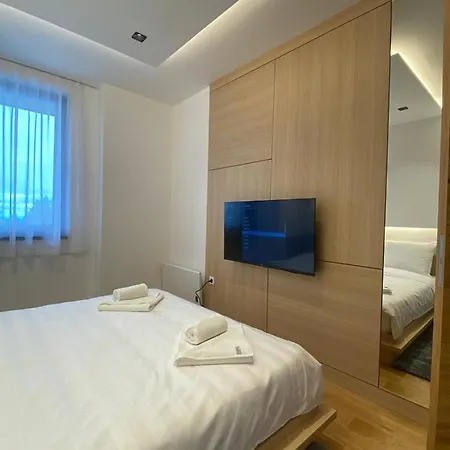 Zlatni Javor - Trio *