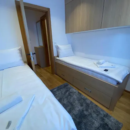 Apartament Zlatni Javor - Trio *